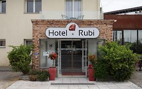 Hotel Rubi